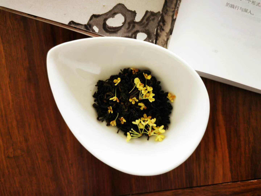 برگ های طبیعی ارگانیک جایگزین سالم برای چای چای سیاه اسمانتوس